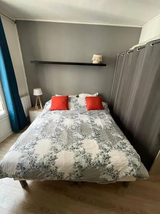 Апартаменты Flat 16 Near To Eiffel Tower